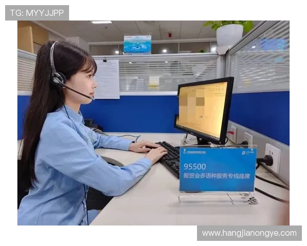 凯发网娱乐官网客服全天在线，专业团队为玩家提供及时高效的服务支持，确保每一位用户都能获得满意的游戏体验